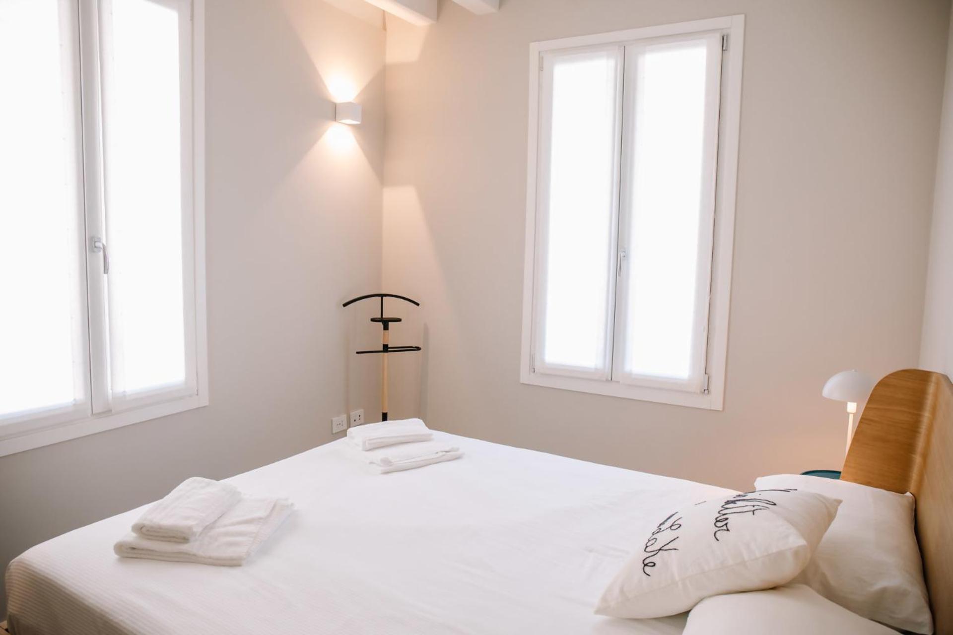 Elegant Beige Apartment - 5 Minutes From The Lake Côme Esterno foto